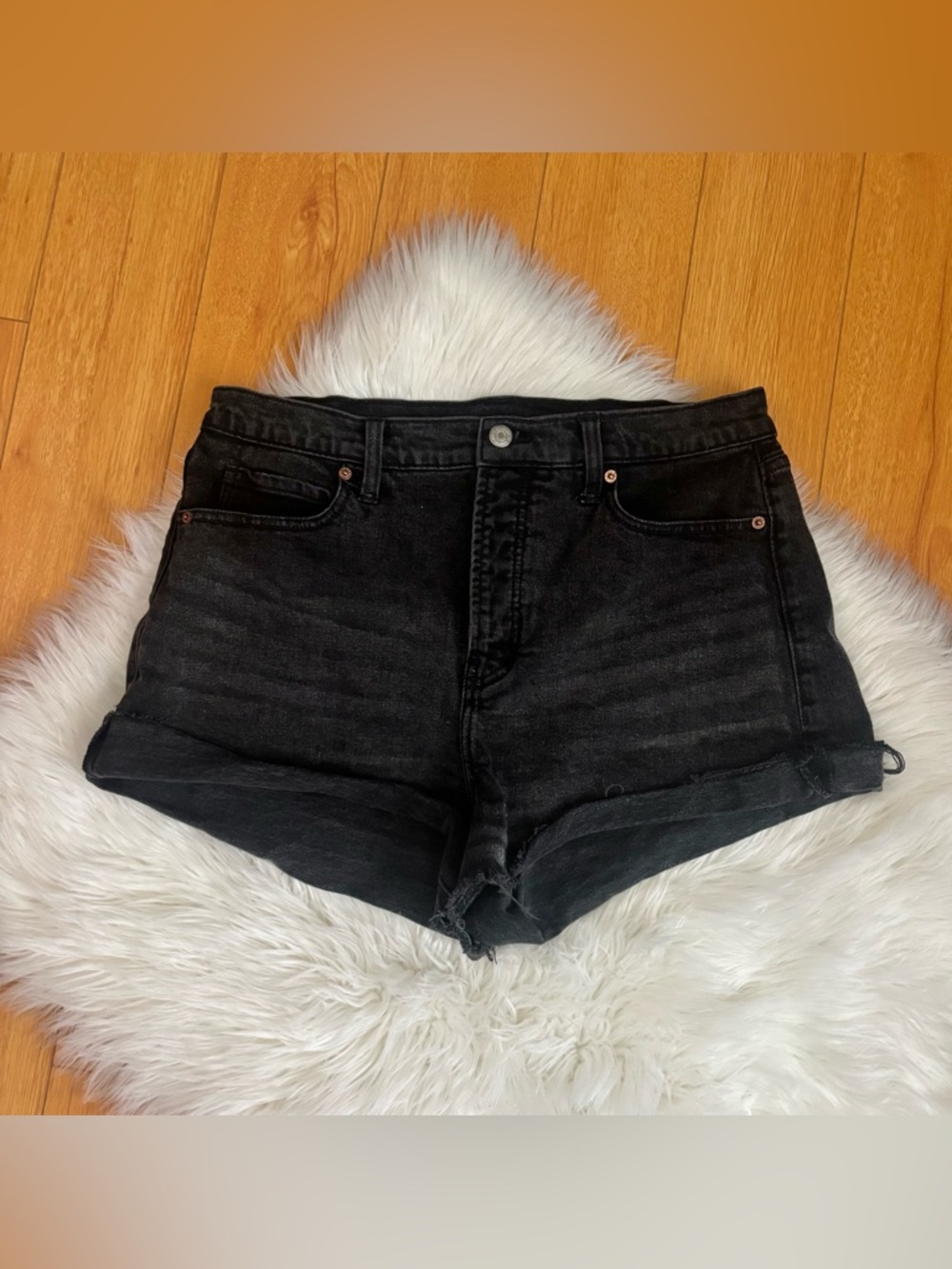 Old Navy Higher High Rise Sky-Hi A-Line Shorts